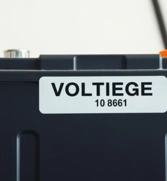 how many volts are in a lawn mower battery