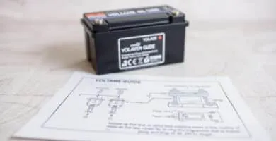 what voltage is lawn mower battery
