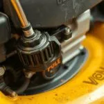 can i use car engine oil in my lawn mower