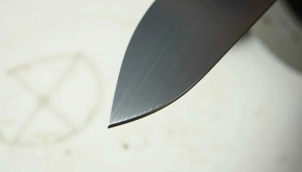 do you need to sharpen new lawn mower blades