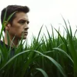 is it ok to mow wet grass
